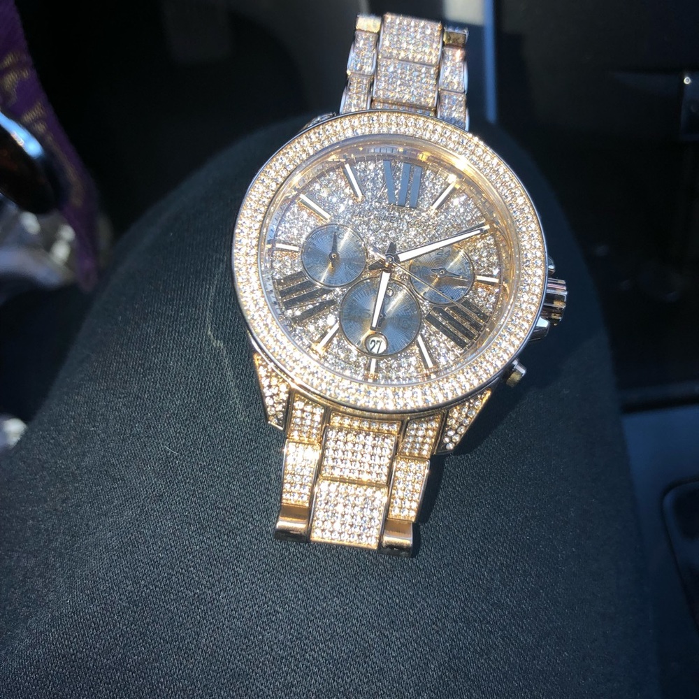 Men’s luxury Michael Kors watch.